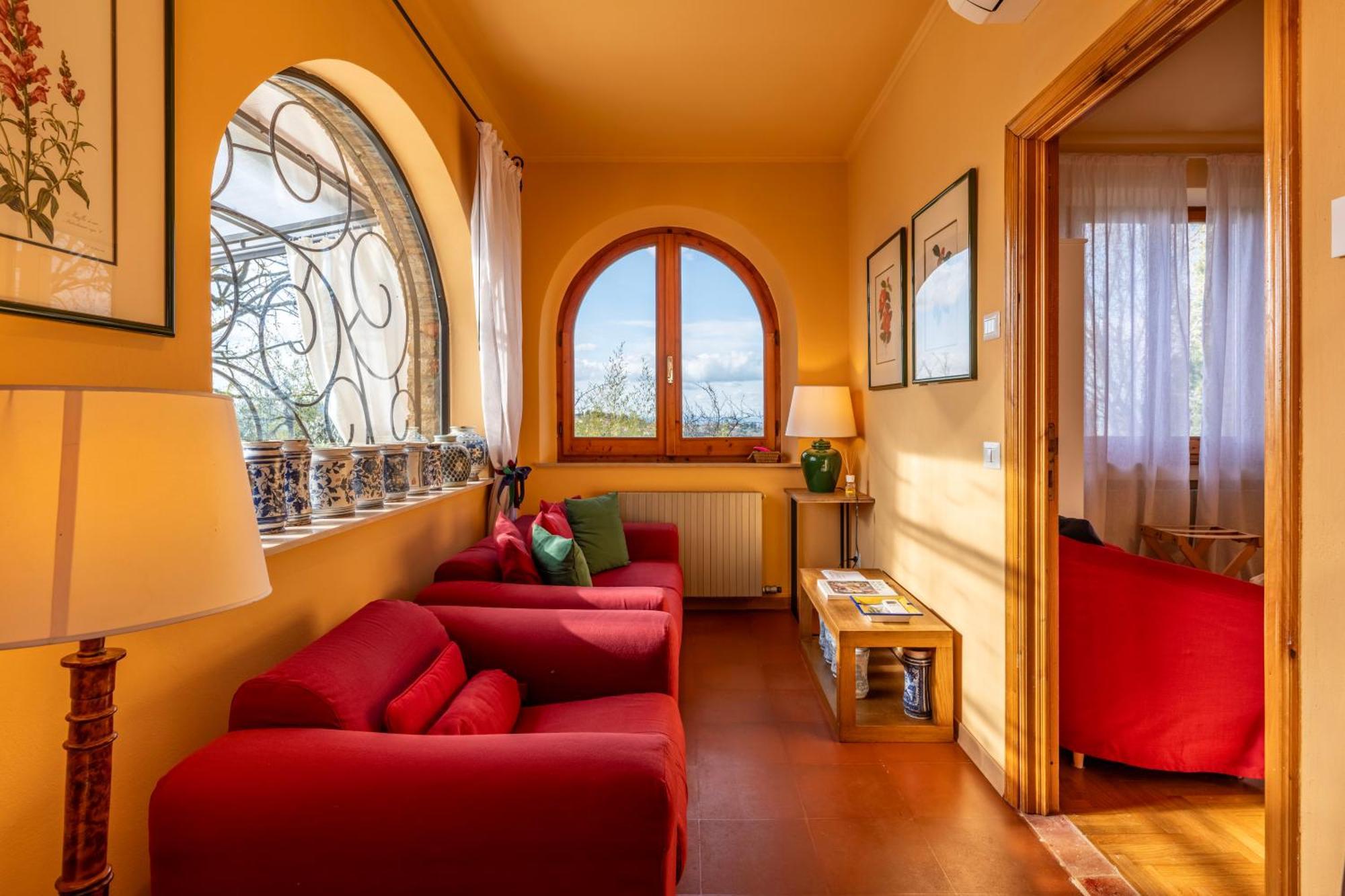 Mikipongtwo Villa Montepulciano Stazione Buitenkant foto